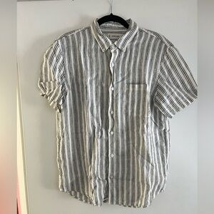 Everlane medium button down